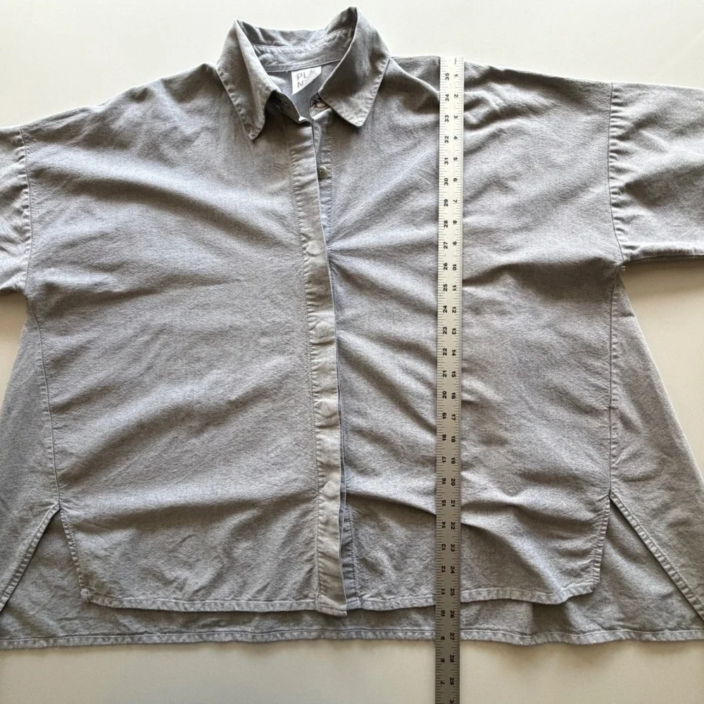 PLANET by Lauren G very good